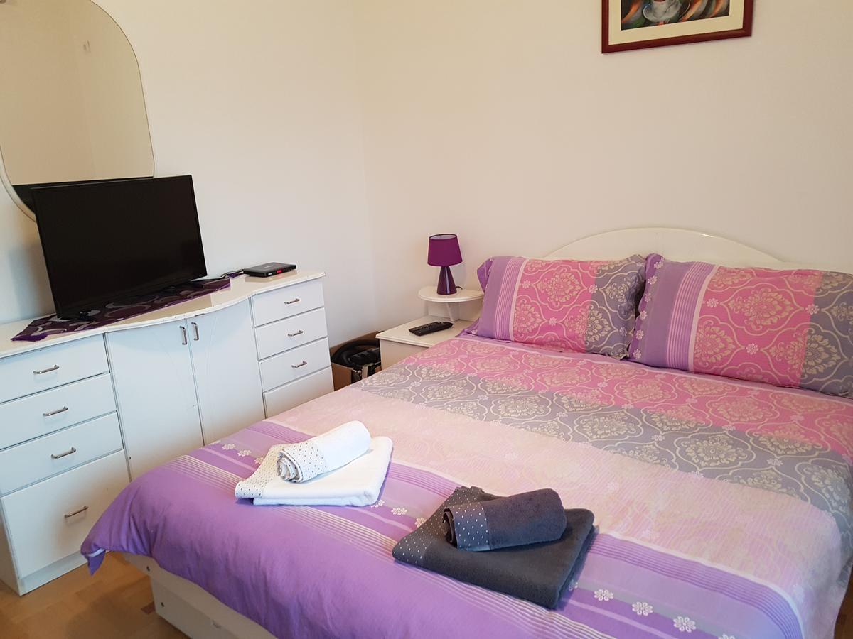 Apartman Dajana Ulcinj Exterior foto
